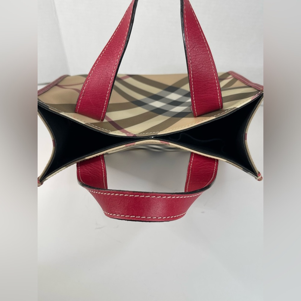 Burberry Tote Bag - Picture 10 of 14